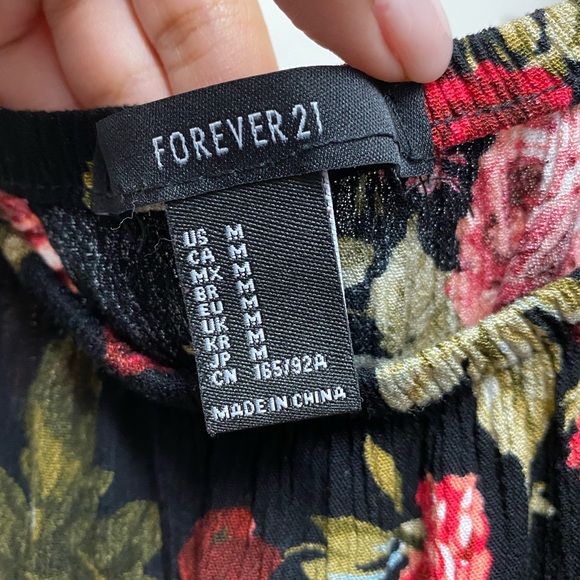 FOREVER 21 Floral Shirt - Picture 3 of 3
